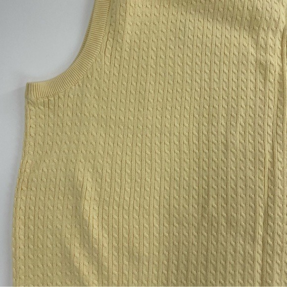 Yellow V-Neck Cotton Cable Knit 1990's Style Golf Vest - Picture 8 of 8